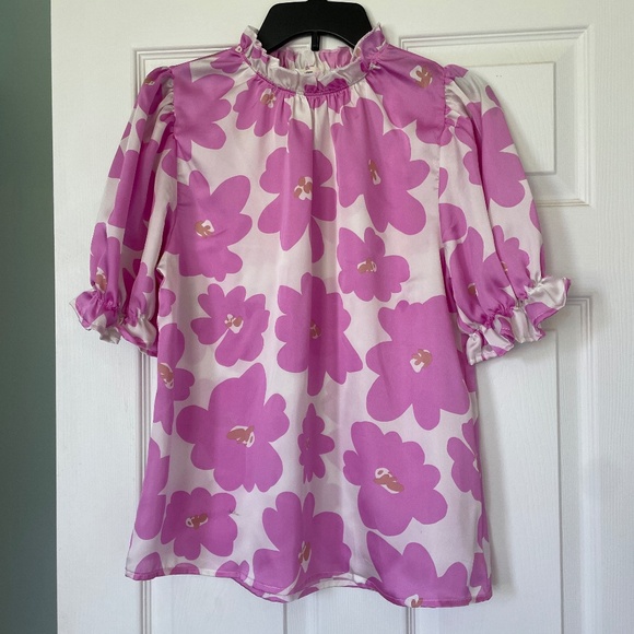 Entro Tops - Entro floral blouse